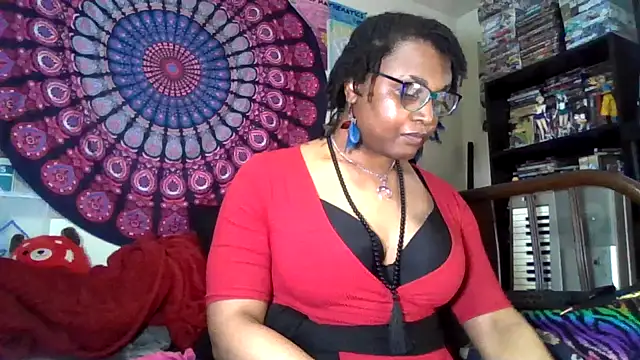 Snapshot of GardeniaFields chatting on June 19, 9:35 am GardeniaFields online show from June 19, 9:35 am