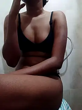 naughtyreva online show from March 8, 5:59 am