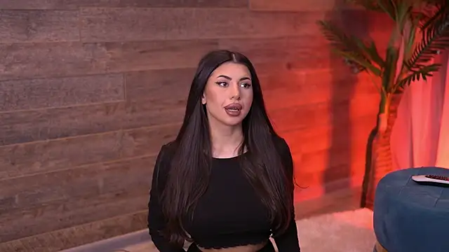 Snapshot of TanyaVonDe chatting on October 30, 5:46 pm TanyaVonDe online show from October 30, 5:46 pm