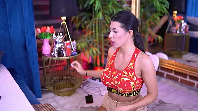 TanyaVonDe online show from February 13, 6:37 pm