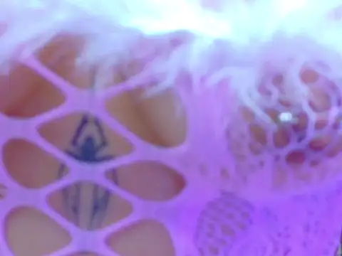 Snapshot of CataStones chatting on September 18, 8:44 pm CataStones online show from September 18, 8:44 pm