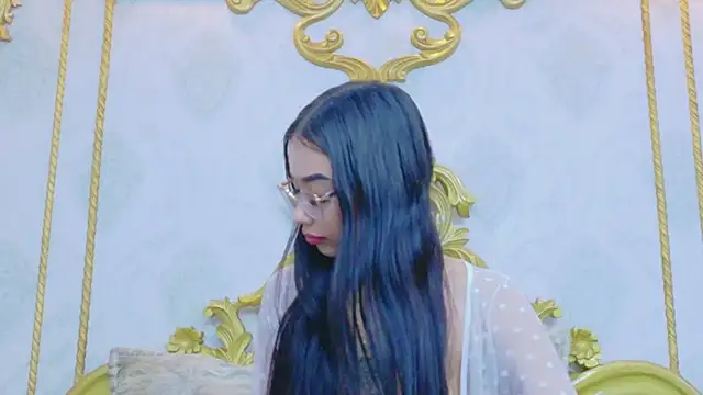 Snapshot of CataStones chatting on October 10, 8:19 pm CataStones online show from October 10, 8:19 pm