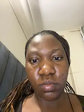 Snapshot of kythando chatting on July 2, 4:40 am kythando online show from July 2, 4:40 am