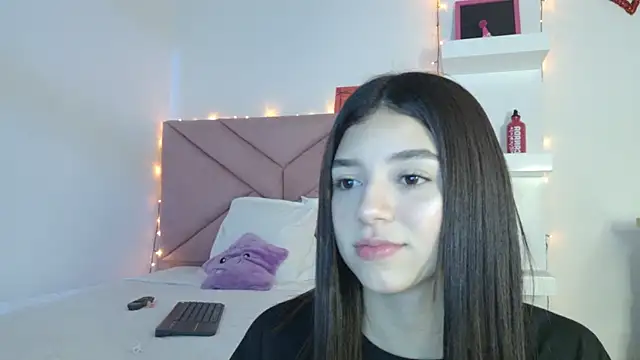 eva sin18 online show from April 30, 11:09 pm