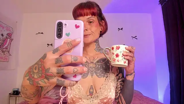Alessamoth online show from June 23, 5:22 pm