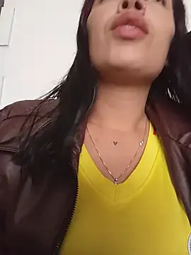 Snapshot of Nathaly_12 chatting on June 17, 7:04 pm Nathaly 12 online show from June 17, 7:04 pm