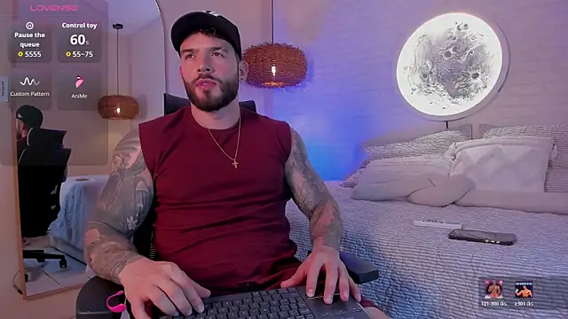 Snapshot of OLIVER_COLT chatting on March 9, 1:09 am OLIVER COLT online show from March 9, 1:09 am