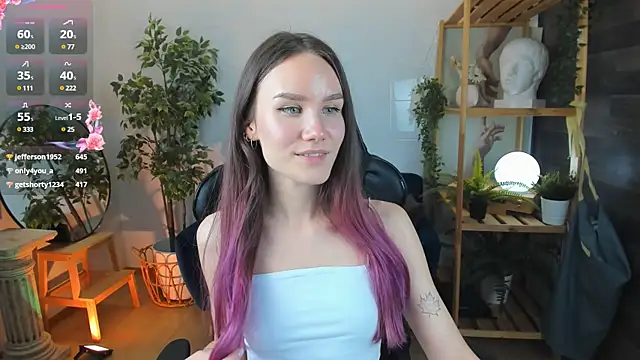 Snapshot of Clare__Florence chatting on March 18, 7:42 pm Clare Florence online show from March 18, 7:42 pm