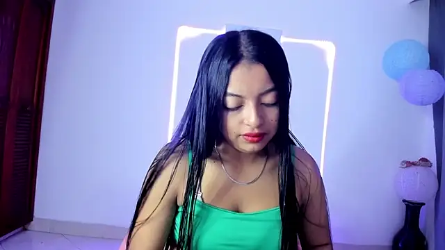 Snapshot of sweet_cinamon chatting on October 13, 2:06 pm sweet cinamon online show from October 13, 2:06 pm