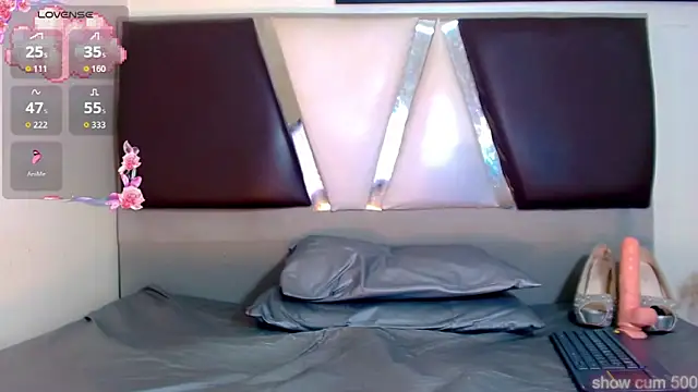 Snapshot of alexsandra_kiss chatting on November 5, 11:21 am alexsandra kiss online show from November 5, 11:21 am