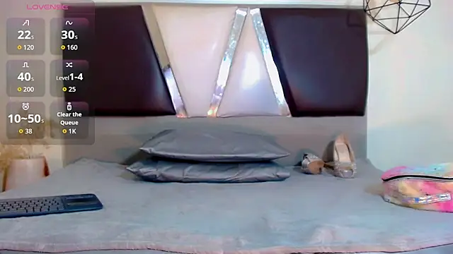 Snapshot of alexsandra_kiss chatting on November 29, 11:24 am alexsandra kiss online show from November 29, 11:24 am