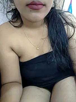 priya 00143 online show from October 27, 4:38 am