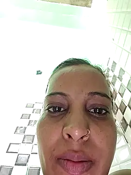 Hotty-Nidhi online show from October 25, 3:03 am