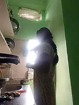 Hotty-Nidhi online show from November 24, 4:56 am