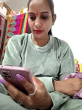 Hotty-Nidhi online show from January 14, 4:12 pm