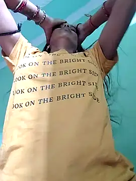 Hotty-Nidhi online show from February 21, 3:07 am