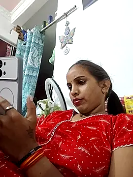 Snapshot of Hotty-Nidhi chatting on July 5, 5:20 pm Hotty-Nidhi online show from July 5, 5:20 pm