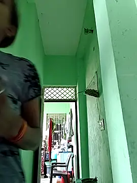 Snapshot of Hotty-Nidhi chatting on July 11, 1:52 am Hotty-Nidhi online show from July 11, 1:52 am