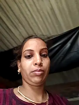 Snapshot of Hotty-Nidhi chatting on July 13, 2:03 am Hotty-Nidhi online show from July 13, 2:03 am