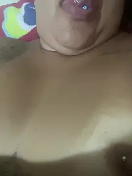 Snapshot of putinhacam1 chatting on March 13, 8:48 am putinhacam1 online show from March 13, 8:48 am