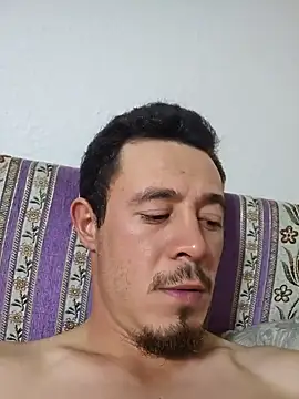 Snapshot of Thunderbolt121 chatting on October 9, 7:01 pm Thunderbolt121 online show from October 9, 7:01 pm