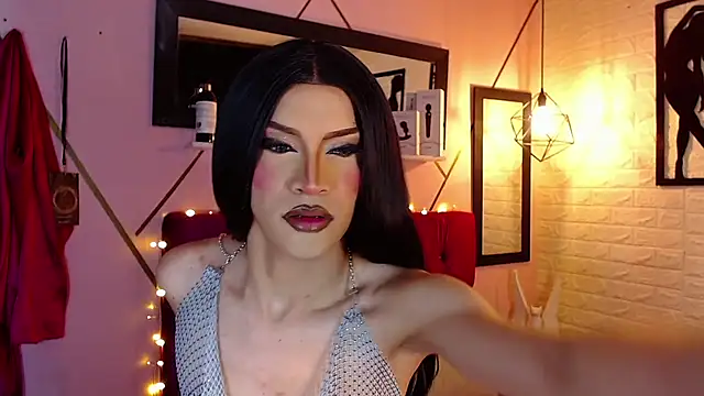 agatha rodriguez online show from March 12, 2:01 pm