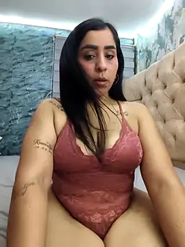 L ucero online show from February 7, 4:38 am