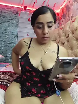 L ucero online show from February 15, 4:31 am