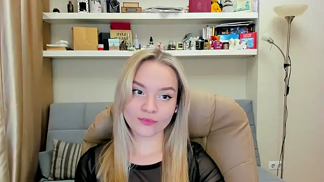 Kara Smith  online show from February 22, 12:27 am