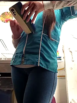 HOLY DOLL online show from November 6, 7:59 pm