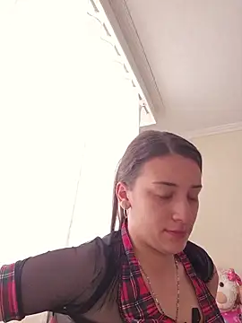 HOLY DOLL online show from December 18, 1:06 pm