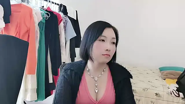 Snapshot of Rachel-6600 chatting on October 27, 4:05 am Rachel-6600 online show from October 27, 4:05 am