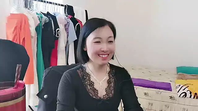 Snapshot of Rachel-6600 chatting on November 12, 3:51 am Rachel-6600 online show from November 12, 3:51 am