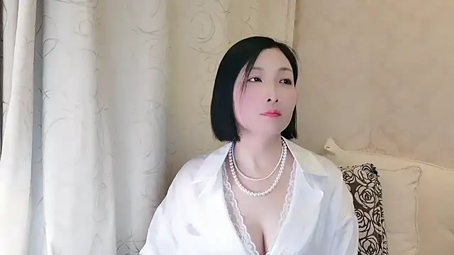 Snapshot of Rachel-6600 chatting on November 24, 2:28 pm Rachel-6600 online show from November 24, 2:28 pm