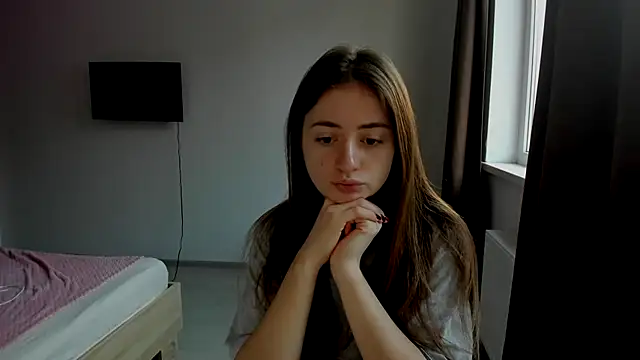 Snapshot of LilyHaart chatting on November 22, 5:39 am LilyHaart online show from November 22, 5:39 am