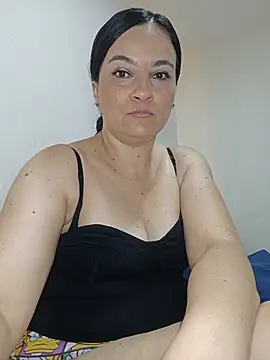 megan milf79 online show from June 3, 12:19 pm