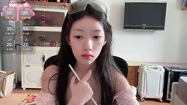 Snapshot of umi-dd chatting on July 11, 3:53 am umi-dd online show from July 11, 3:53 am