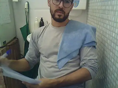 pdasgyn online show from March 5, 1:18 pm