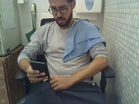 pdasgyn online show from March 12, 1:39 pm