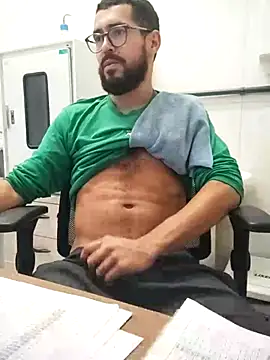 pdasgyn online show from April 30, 2:56 pm