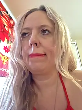 Snapshot of Irina3718 chatting on July 28, 1:10 pm Irina3718 online show from July 28, 1:10 pm