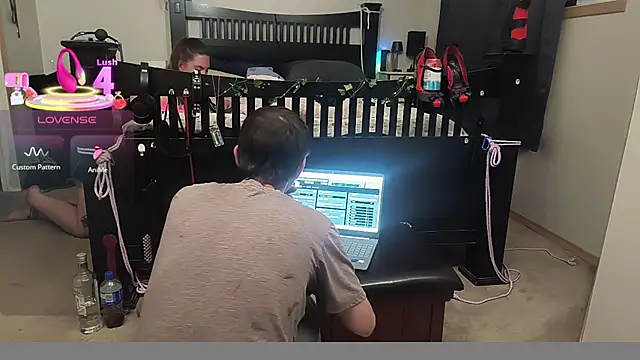 KinkyBratandDaddy online show from September 20, 3:29 am