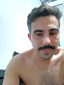 Snapshot of euBruno991 chatting on November 13, 1:26 am euBruno991 online show from November 13, 1:26 am