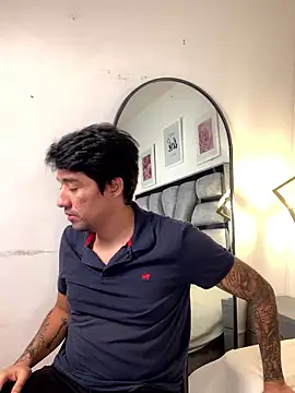 valery and Dani  online show from January 13, 8:36 pm