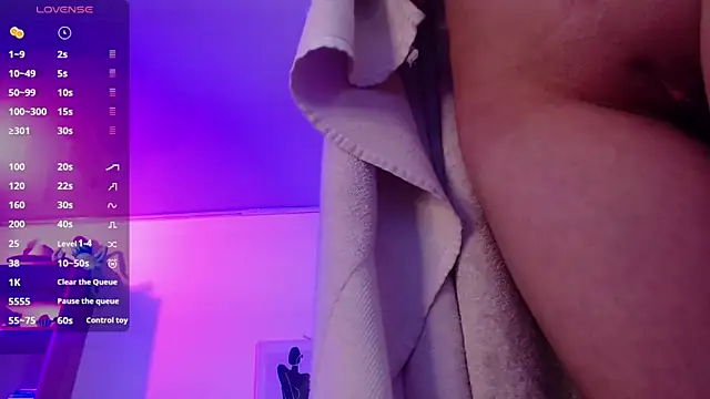 Soy mangx online show from October 16, 9:05 pm