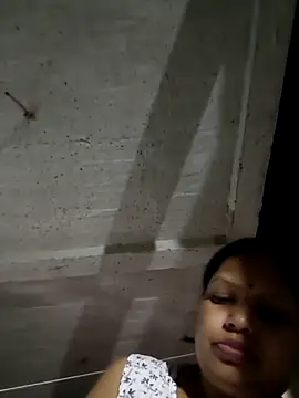 Snapshot of Arohi35 chatting on May 6, 2:55 pm Arohi35 online show from May 6, 2:55 pm