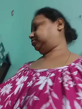 Snapshot of Arohi35 chatting on May 27, 1:35 am Arohi35 online show from May 27, 1:35 am