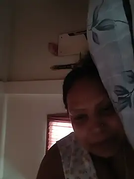 Snapshot of Arohi35 chatting on June 15, 8:49 am Arohi35 online show from June 15, 8:49 am
