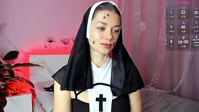 Snapshot of Eva_McCoy chatting on October 28, 9:13 am Eva McCoy online show from October 28, 9:13 am