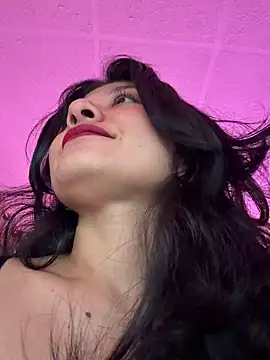 Snapshot of Guadalupe_Lopez chatting on March 1, 11:12 am Guadalupe Lopez online show from March 1, 11:12 am